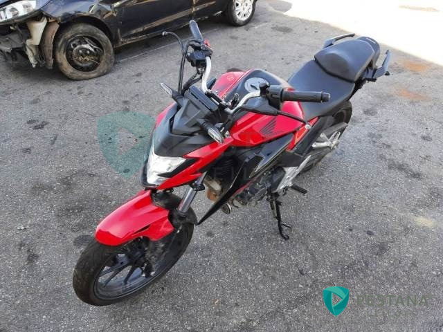 LOTE 19 HONDA CB 300F 2023/2023 